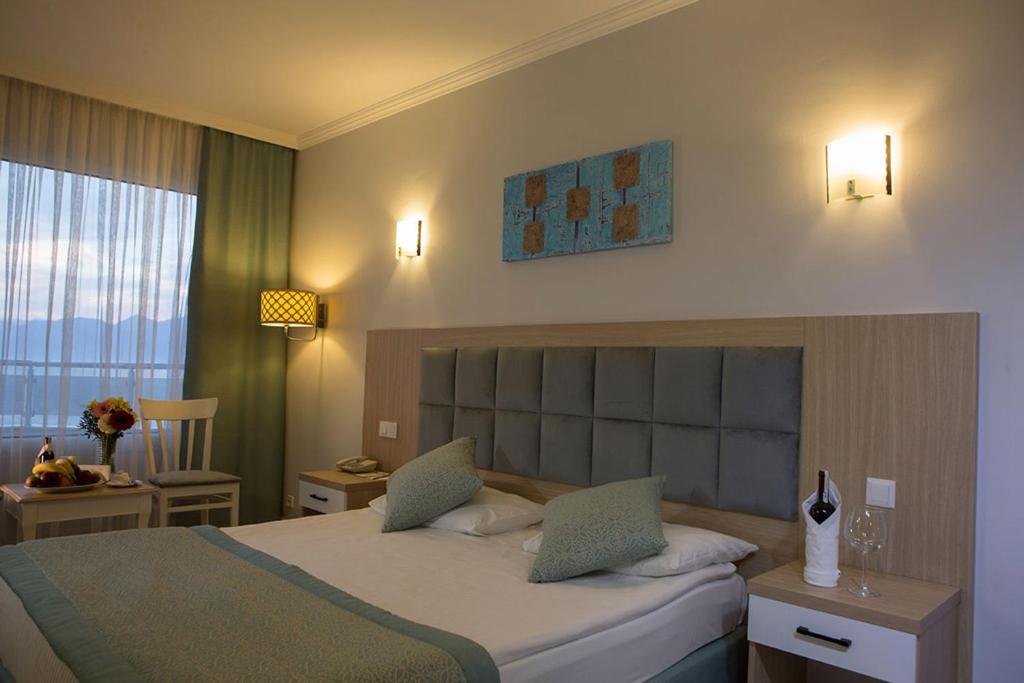 Hotel Adonis Antalya